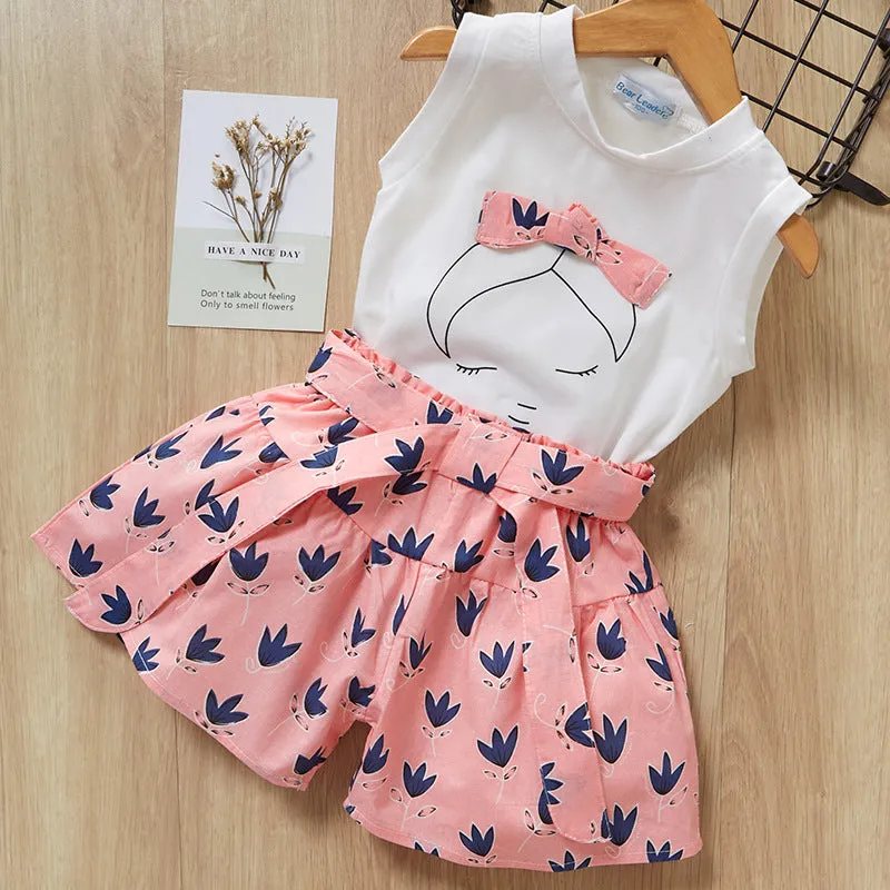 Children's suit with printed shorts