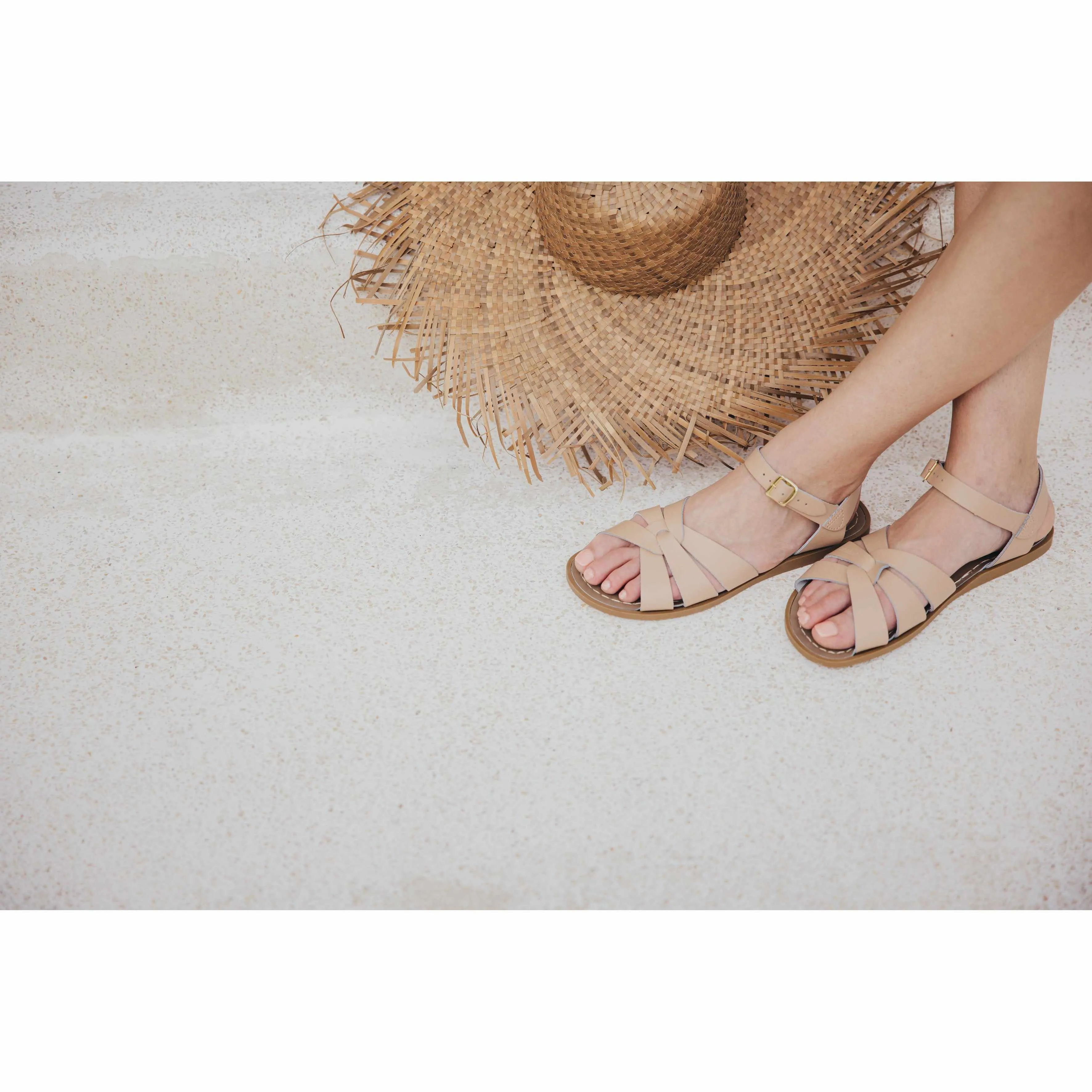 Saltwater Original Sandals - Latte - Adult